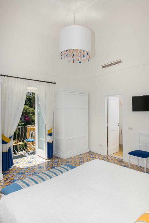 Punta Re Hotel Positano Eksteriør billede